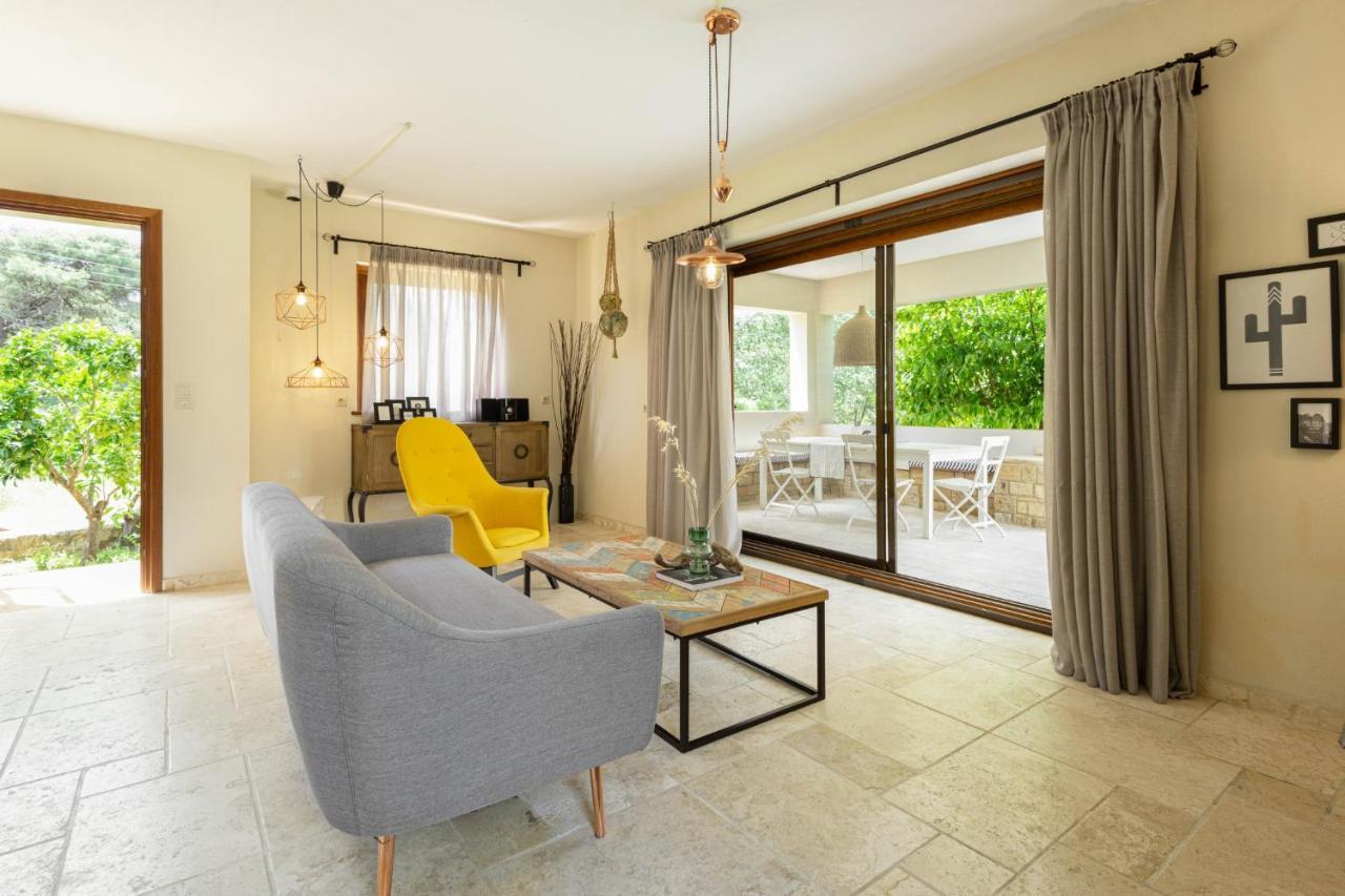 אורמוס פנגיאס Villa Louise, Trani Ammouda #Feelslikehome מראה חיצוני תמונה